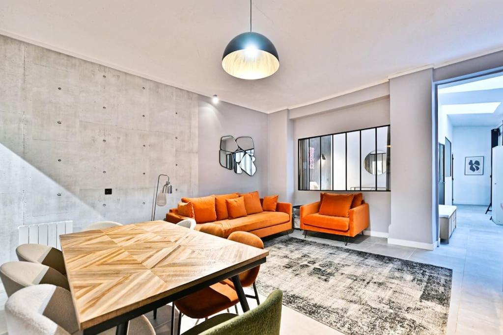 Appartement Style Industriel Au Coeur Du Sentier - V