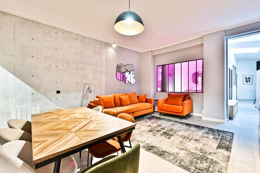 Appartement Style Industriel Au Coeur Du Sentier - V *