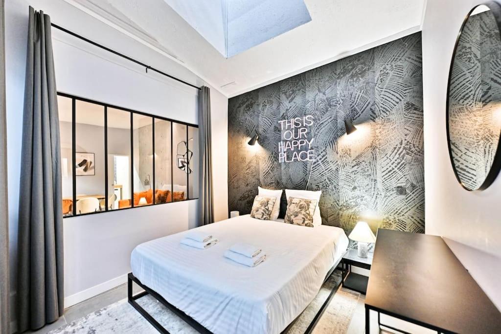 Appartement Style Industriel Au Coeur Du Sentier - V *